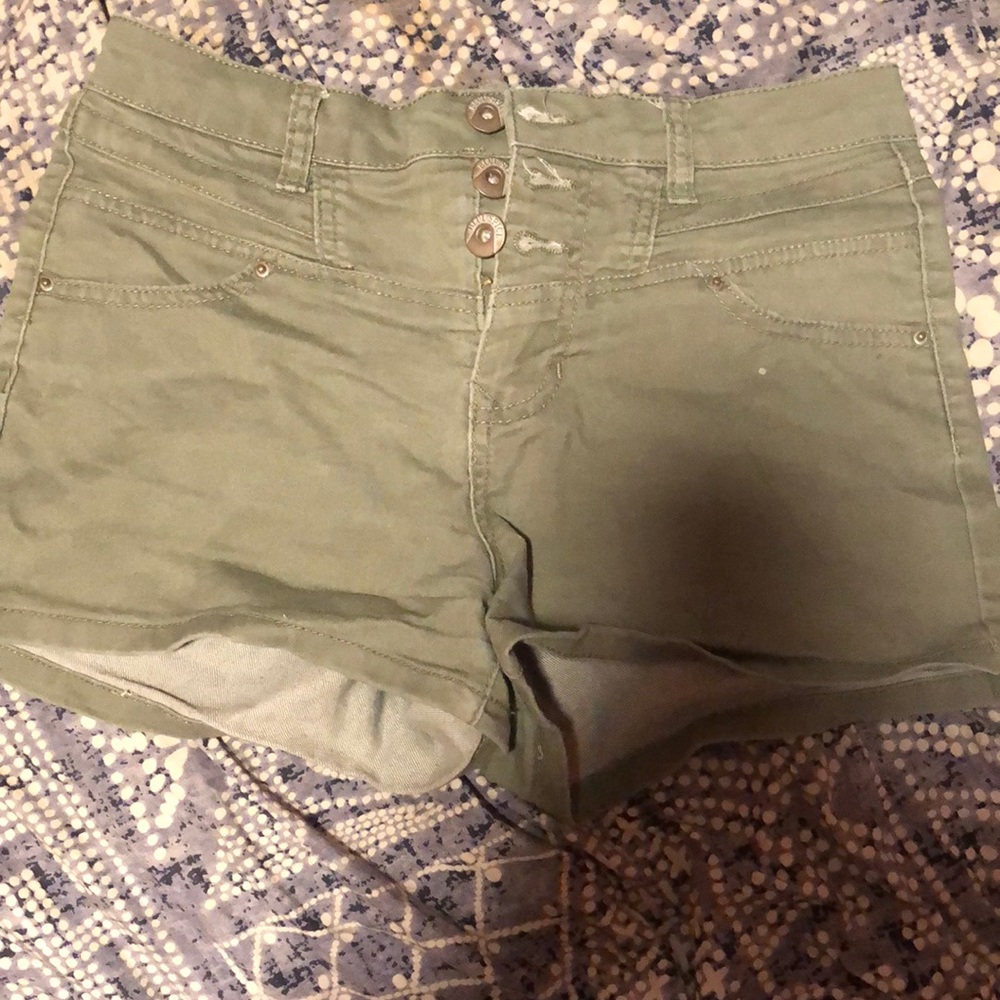 Cute high waisted navy green shorts